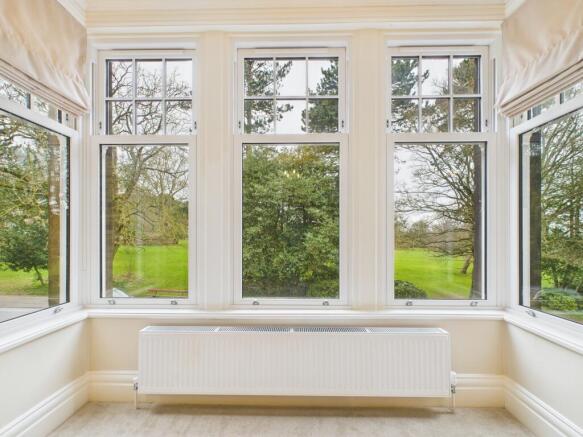 2 bed Flat to rent Image 6