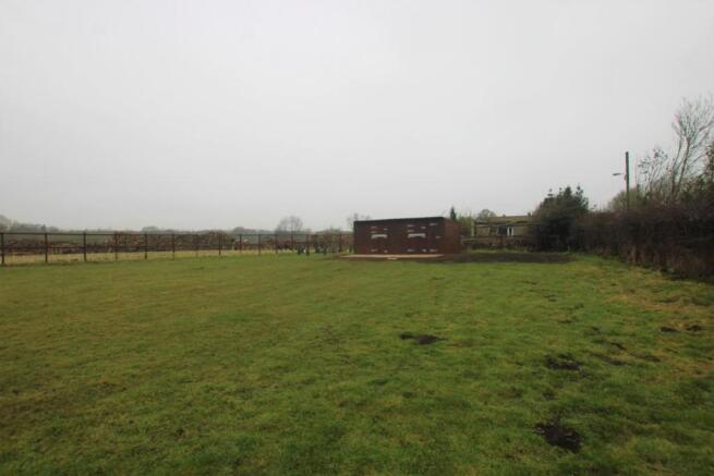 Stables & Paddock