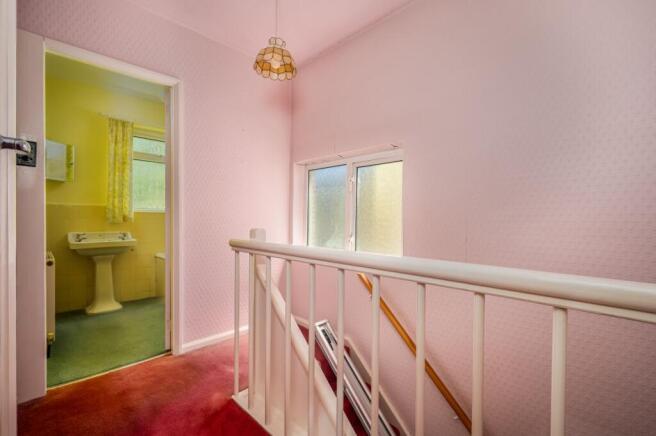 3 bed Semi-Detached for sale Image 12
