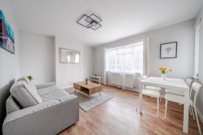 2, The Priory, St Mark's Hill, Surbiton KT6 4PX