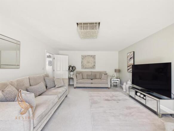 3 bed Detached for sale Image 12