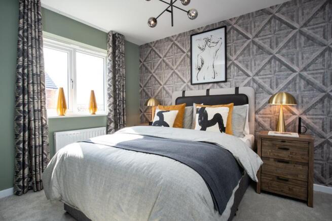 5 bed Detached for sale Image 12