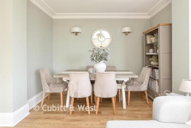 Lounge/Diner