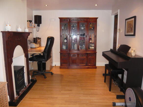 Photo 5