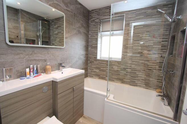 Bathroom/WC/Shower