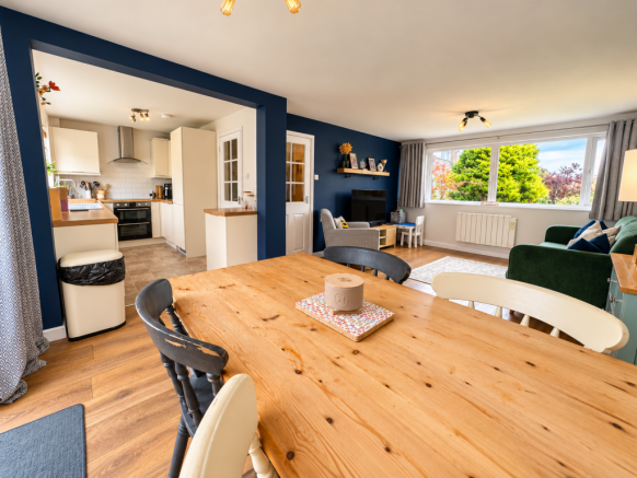 Living/Dining room