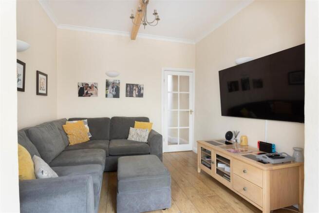 4 bed Farm House for sale Image 8