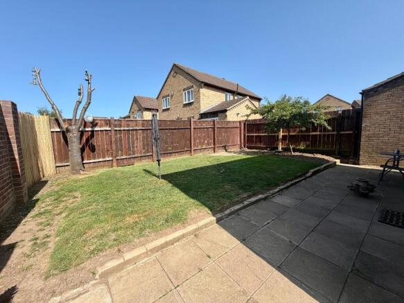 3 bed Detached for sale Image 8