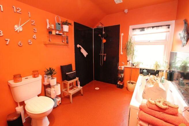 Wet Room/Bathr...