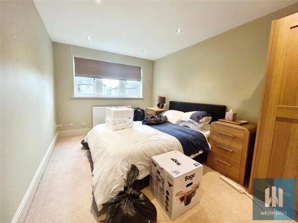 4 bed Detached to rent Image 6