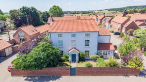 Corner Farm, High Street, Everton DN10 5AR