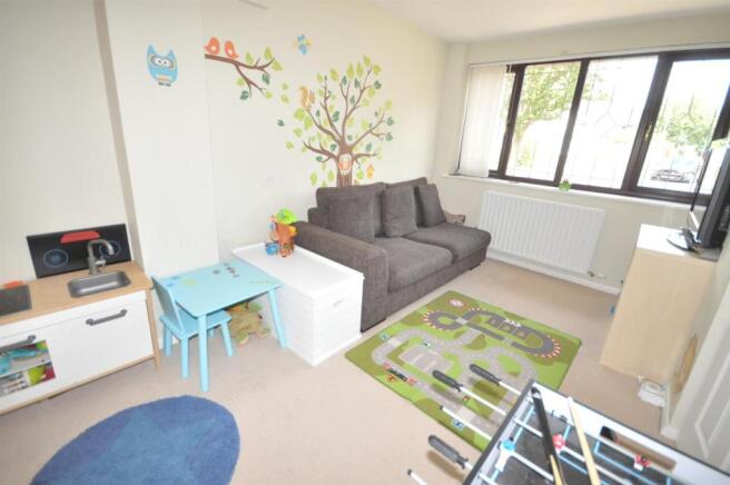 PLAY ROOM