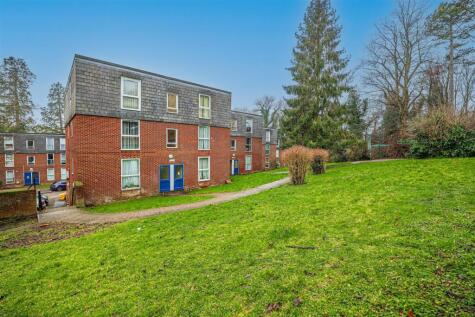 Bohemia, Hemel Hempstead, HP2