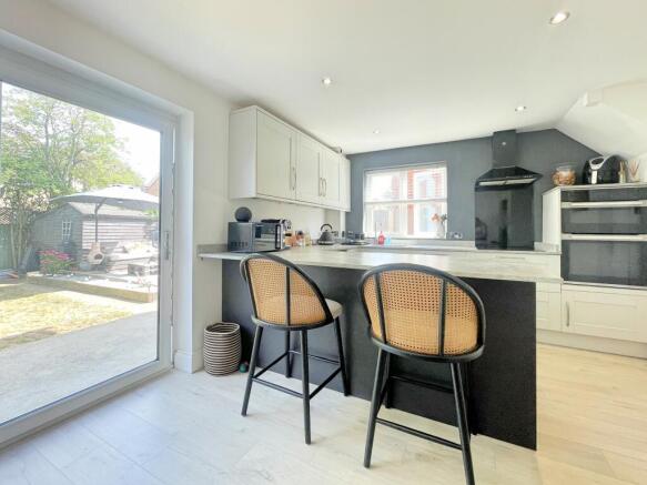 Lavender Close, TIPTREE photo 4