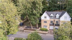 23, Oakdale, Harrogate HG1 2LL