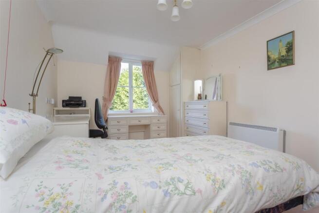 flat-peagusus-court-banstead-102.jpg