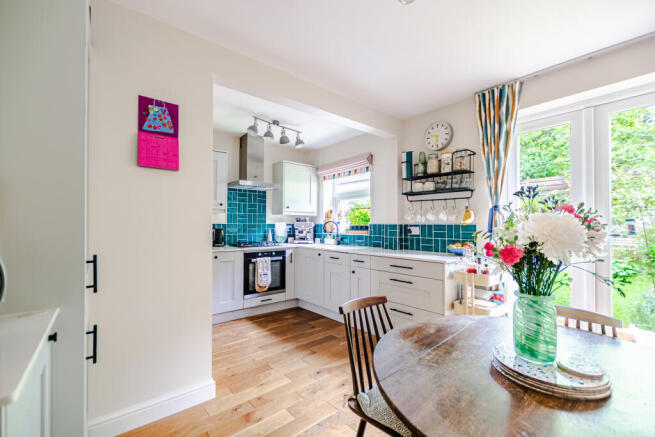 House in Leeds, Gledhow Park, Gledhow - View 6