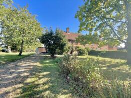 1, Depperhaugh Cottages, Chickering Road, Hoxne IP21 5BT