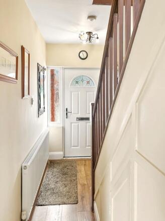 3 bed Semi-Detached for sale Image 4