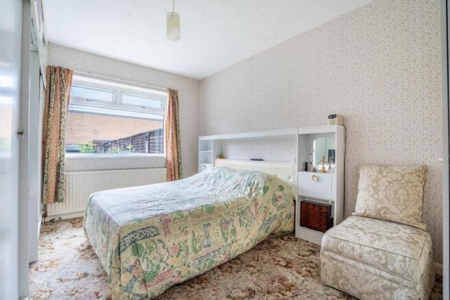2 bed Semi-Detached Bungalow for sale Image 8