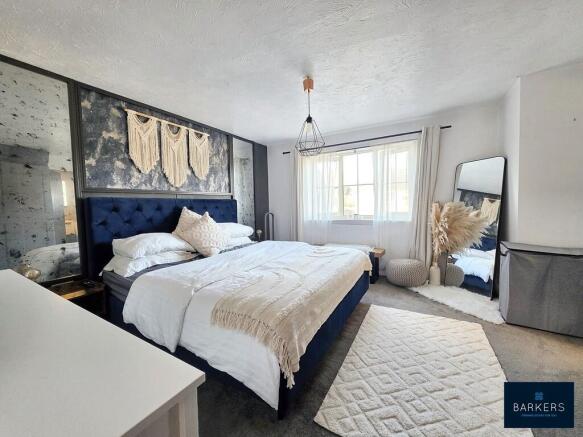3 bed Detached for sale Image 7