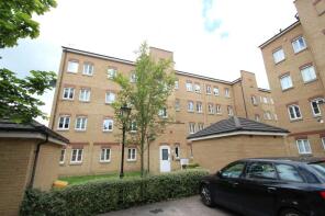 11, Coopers Court, Kidman Close, Gidea Park, Romford RM2 6GD