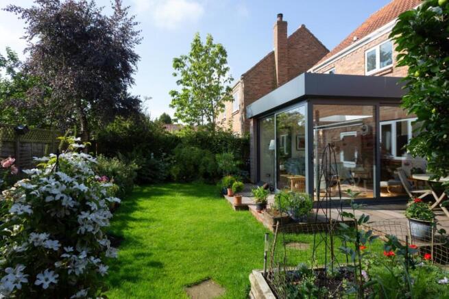 4 bed Detached for sale Image 12