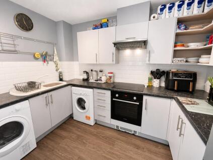 Dartmouth Court, Gosport