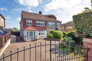 39, Chalk Road, Gravesend DA12 4XF