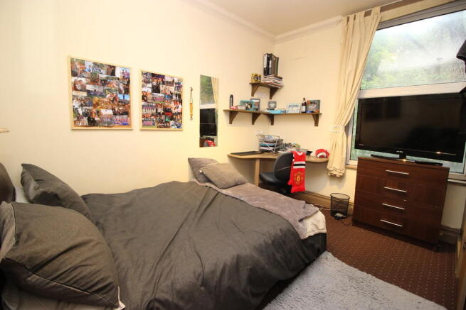 10 bed Terraced to rent Image 12