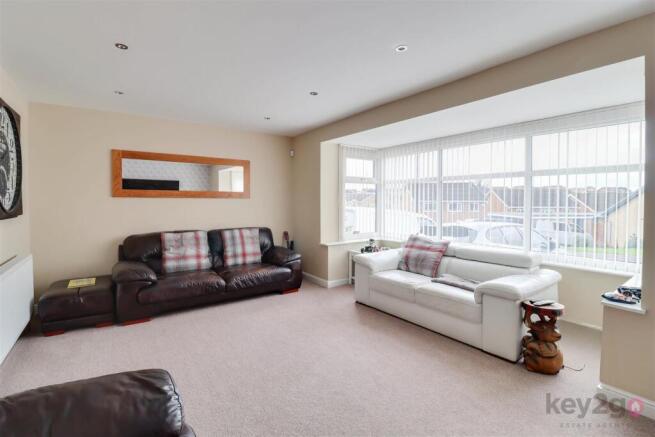 3 bed Detached for sale Image 7