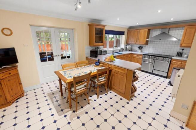 Dining Kitchen