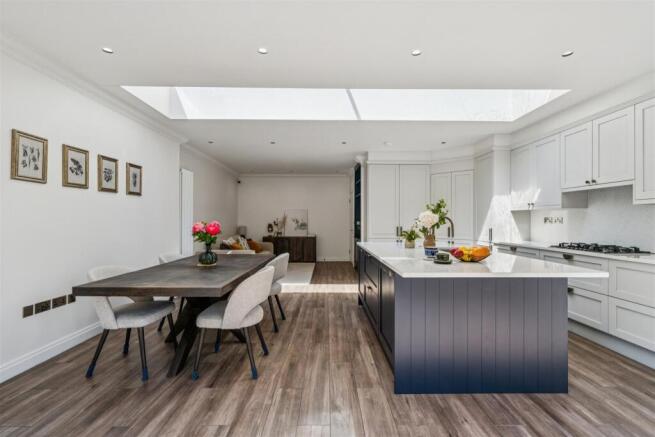 FOR SALE - Wendell Road, W4