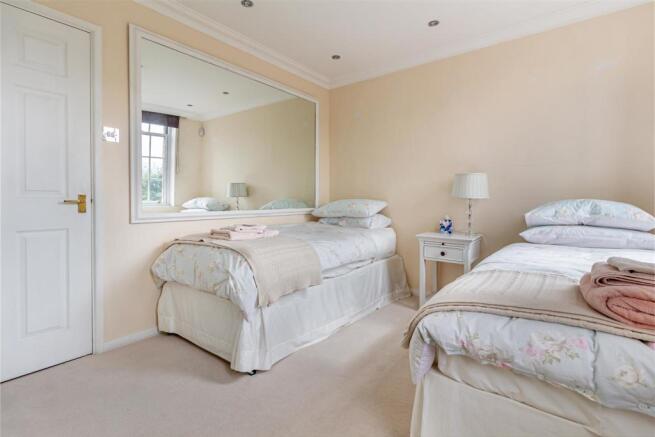 Bedroom-2-2.jpg
