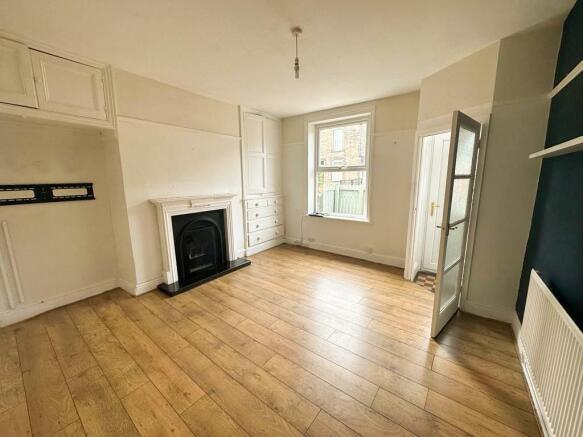 SITTING ROOM
