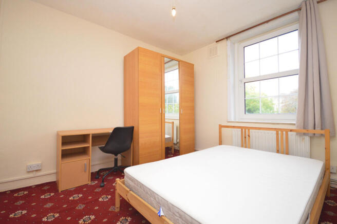 Double Room to Rent in Shared Flat