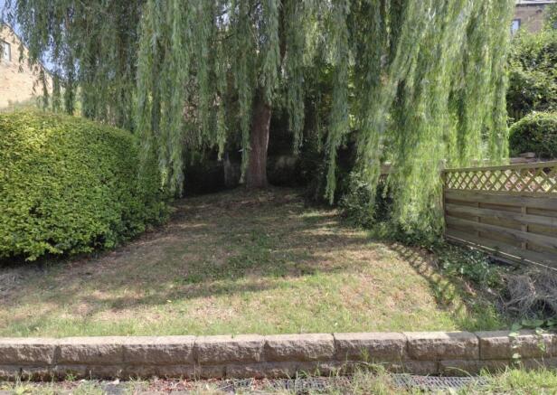 3 bed Terraced for sale Image 3