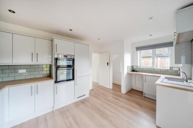 Lodge Lane, Nettleham, Lincoln, Lincolnshire, LN2 photo 3