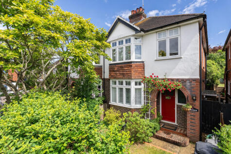 Horsham Road, Dorking