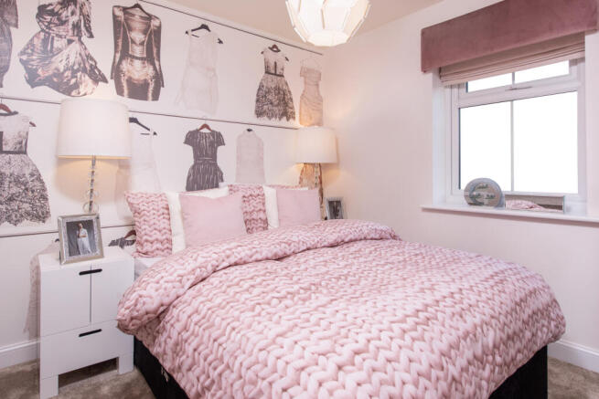 4 bed Detached for sale Image 8