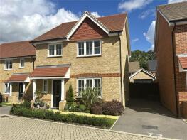 13, Urnfield, Yateley GU46 7AX
