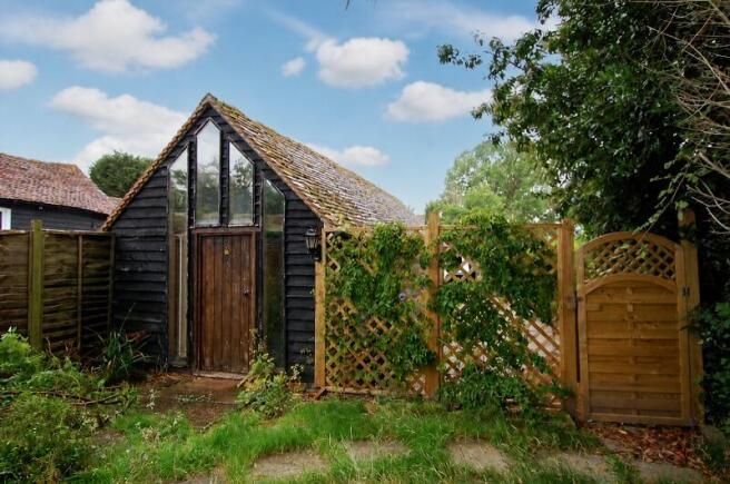 Studio/Rear of Garage Building