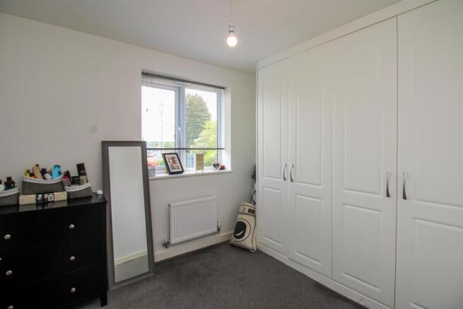 3 bed Semi-Detached for sale Image 9