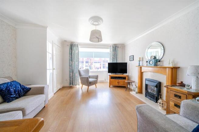 30 Choyce Close, Atherstone