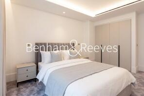 Apartment 1, 1, Lancer Square, London W8 4AX