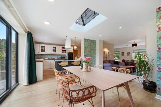 Living/Dining Room