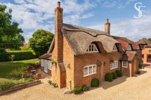 18 20, The Green, Brightwalton, Newbury RG20 7BH
