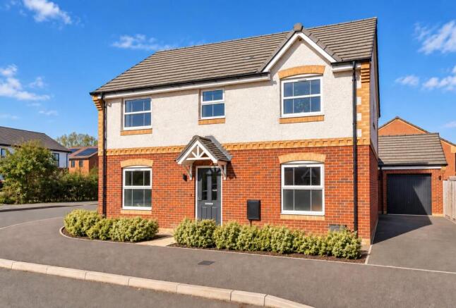 Blenhiem Close, 8-70.jpg