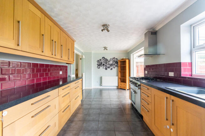 Kitchen / Dining Room
