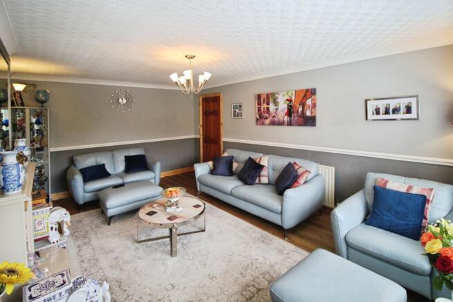 3 bed Semi-Detached Bungalow for sale Image 7